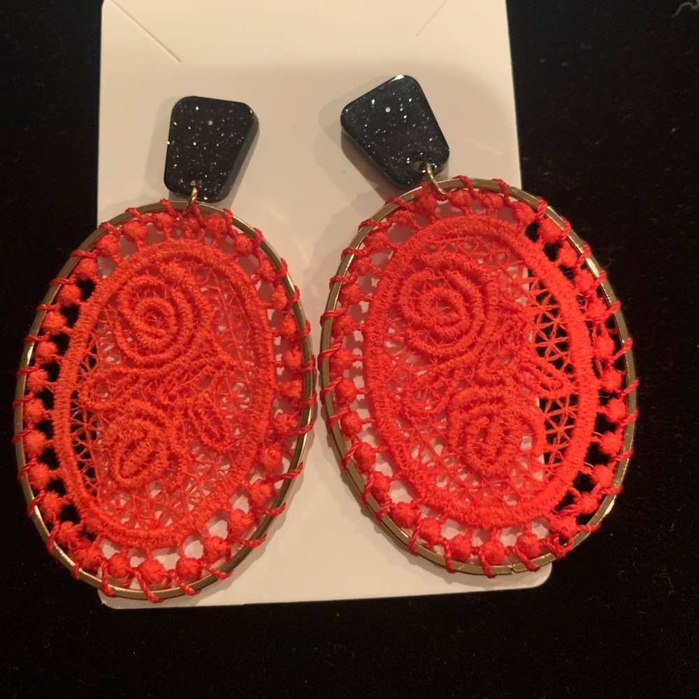 Red lace earrings with sparkle ear post